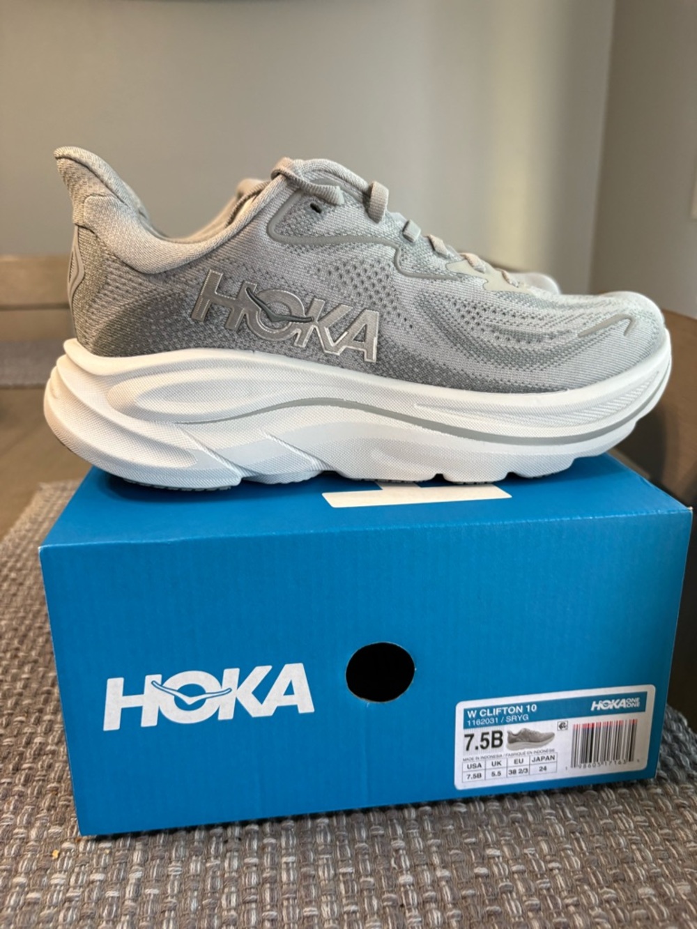 HOKA Stellar Grey / Galactic Grey shoes - Picture 6 of 7